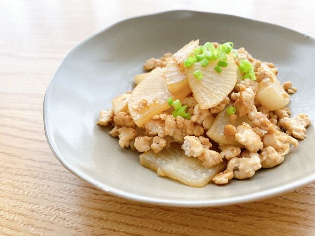 大根と鶏ひき肉の炒め物の画像